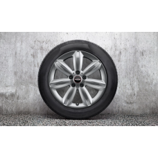 BMW Зимове колесо срібло F60 205/60R17 93H Bridgestone