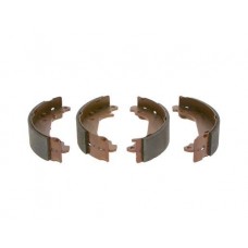 0 986 487 272 BOSCH Комплект гальмівних колодок