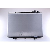 67356 NISSENS Радіатор охолодження двигуна