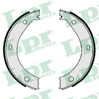 04690 LPR Комплект гальмівних колодок, стояночная тормозная система