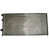 01387 OSSCA Радіатор охолодження двигуна