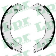 09720 LPR Комплект гальмівних колодок, стояночная тормозная система