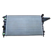 03278 OSSCA Радіатор охолодження двигуна