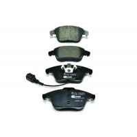 8DB 355 014-031 HELLA PAGID Комплект гальмівних колодок дисковий гальм