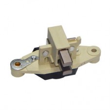 130520 HITACHI Регулятор генератора