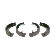 0 986 487 753 BOSCH Комплект гальмівних колодок