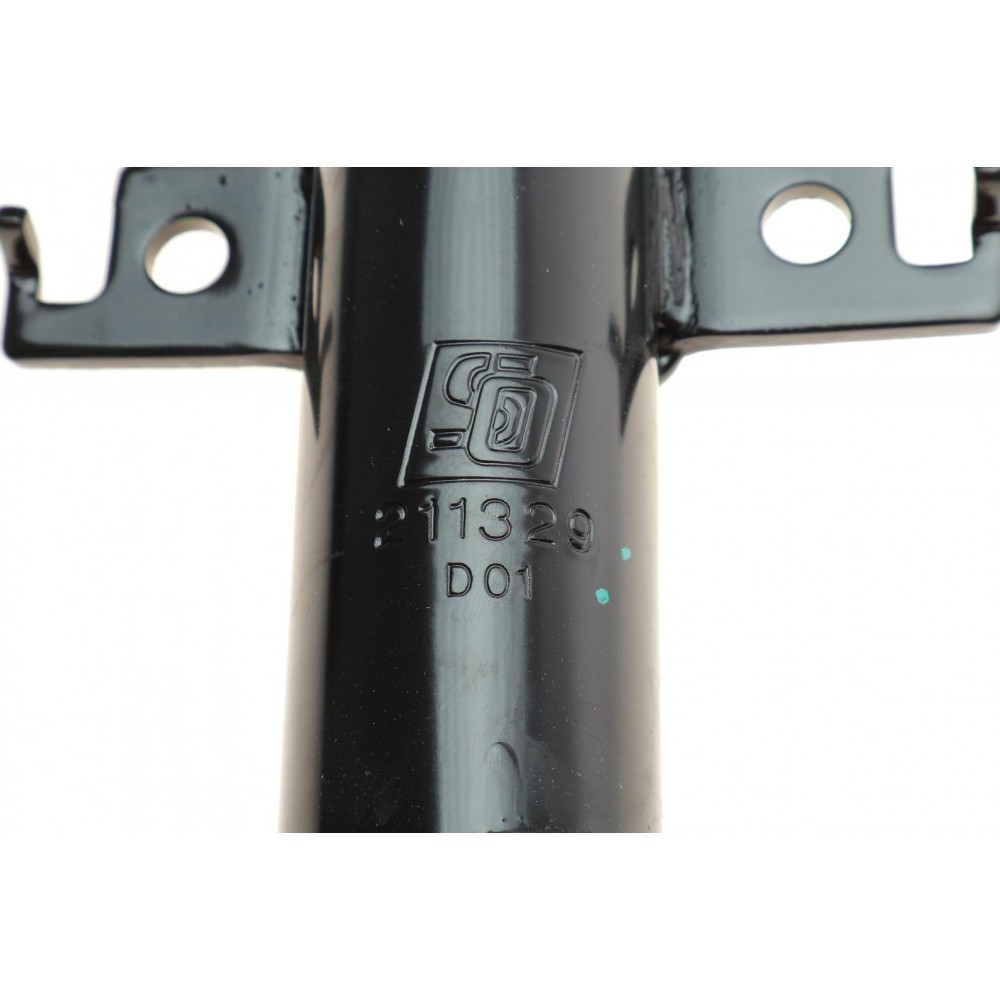 Амортизатор (передній) Nissan X-Trail III 1.6D/2.0D 14- (R)