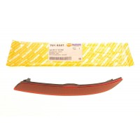 Світловідбивач бампера (заднього) BMW 5 (F10) 10-16 (R)