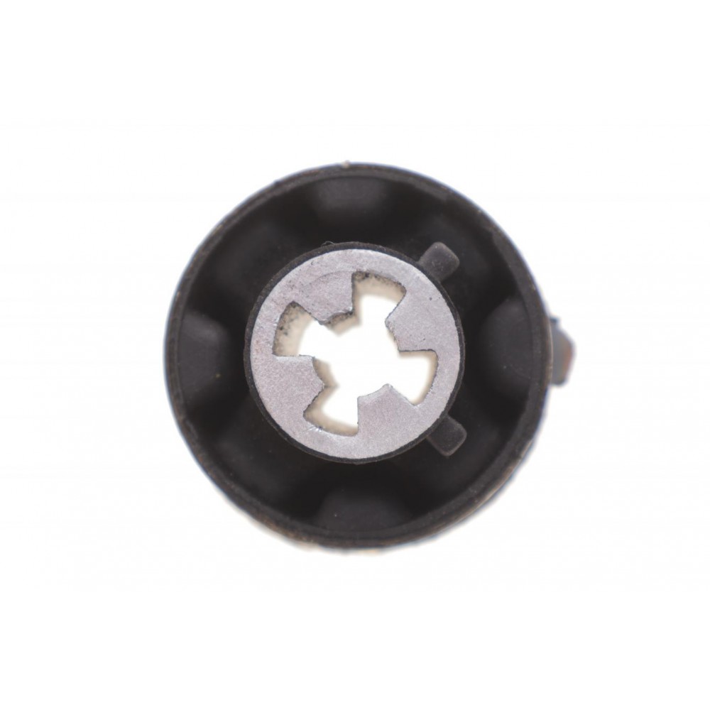 Сайлентблок балки (задньої) Ford Fiesta V 1.4-1.6 TDCI 01-08