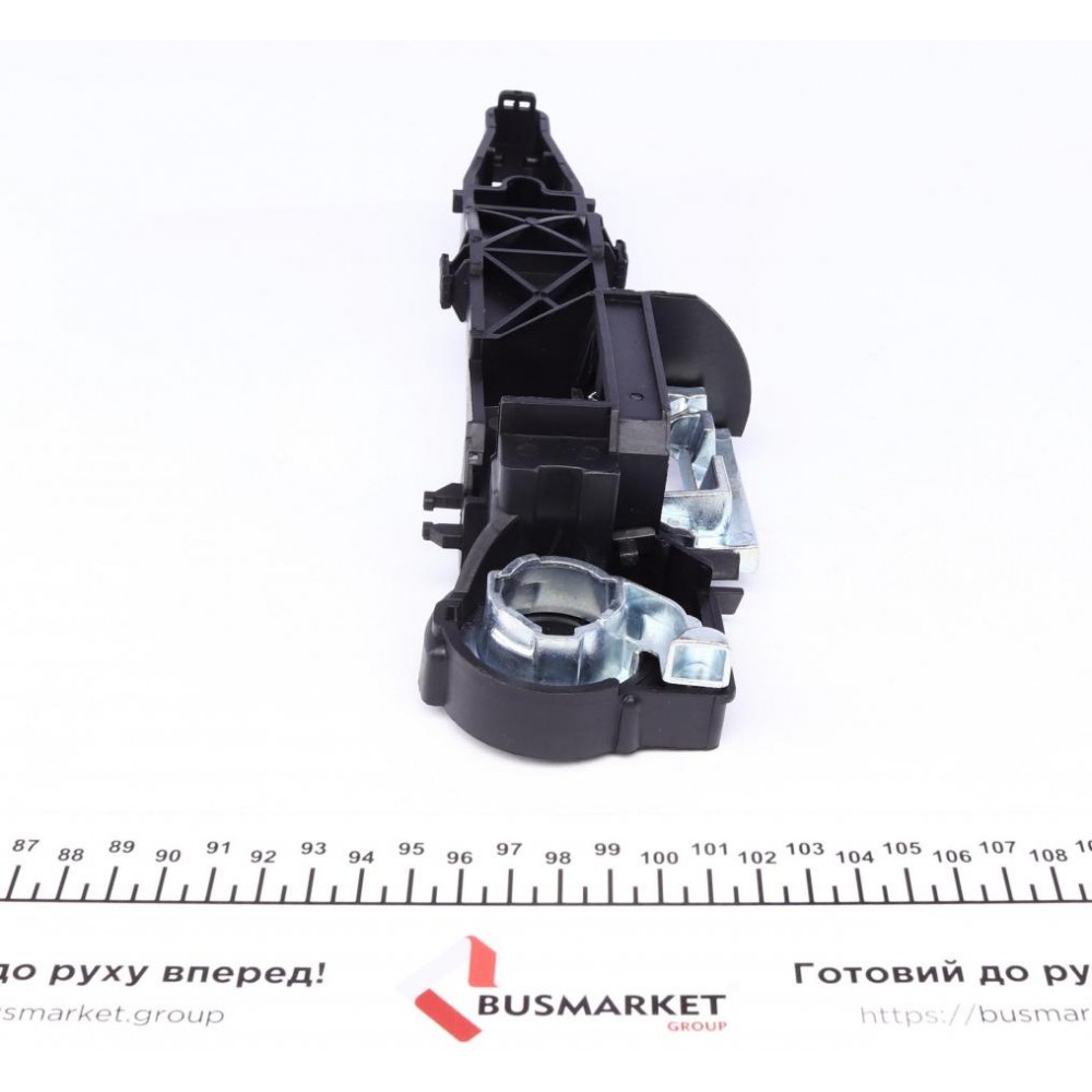 Кронштейн (опора) ручки дверей (передніх/задньої/ззовні) (R) Renault Master III 10- (+бокова L)