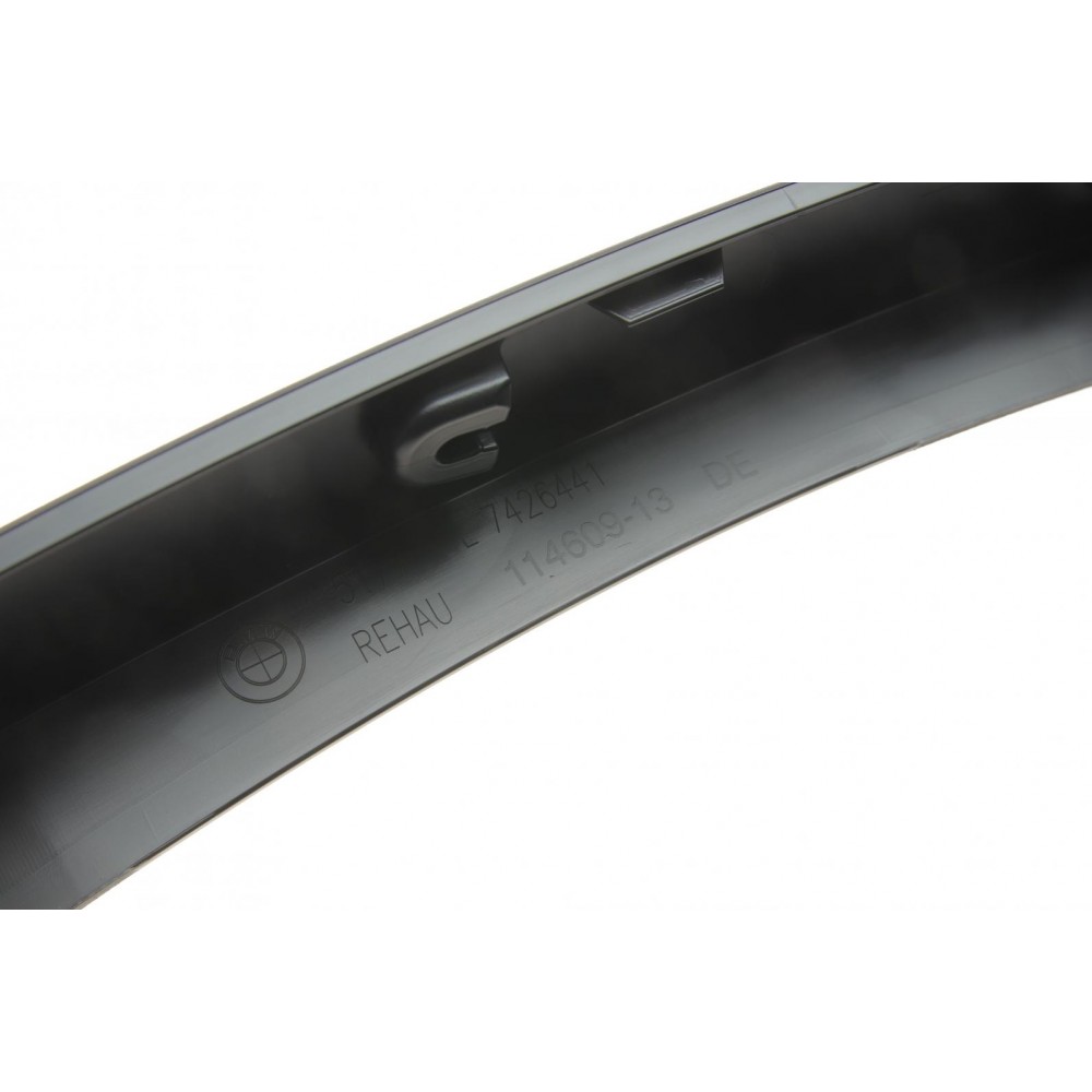 Накладка арки захисна (задньої) BMW X2 (F39) 17- (L)