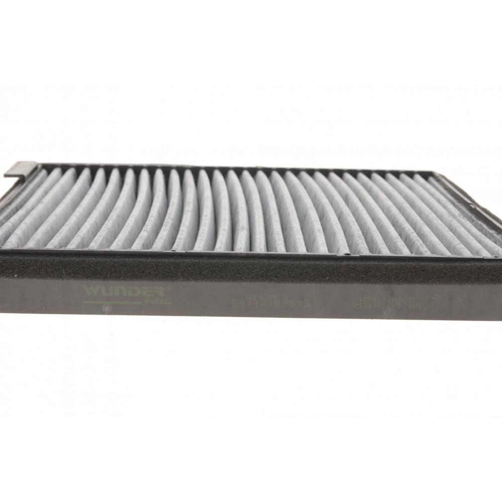 Фільтр салону BMW 5 (E39) (вугільний) (к-кт 2 шт.)