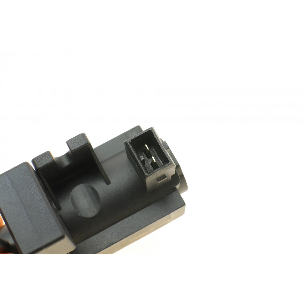 Клапан управління рециркуляції ВГ BMW 3 (E46/E90)/5 (E39/E60)/X5 (E53/E70) 00-11 (M47/M57)