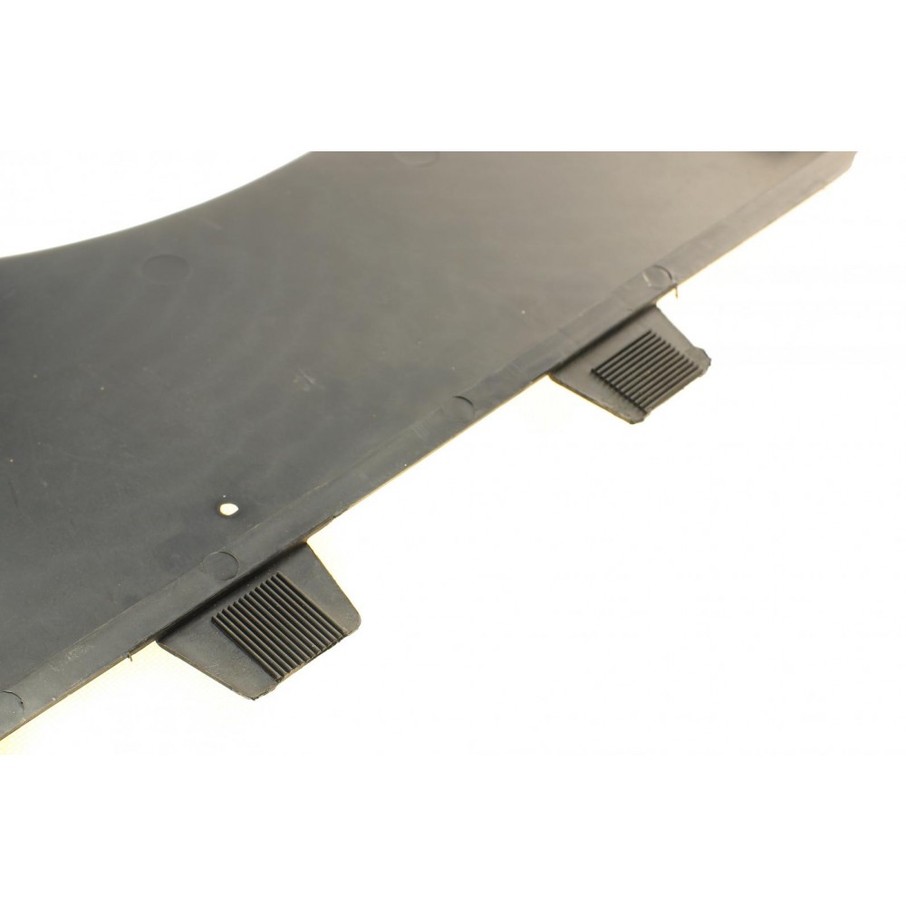 Дифузор радіатора MB Sprinter OM611/612 (9015051655)