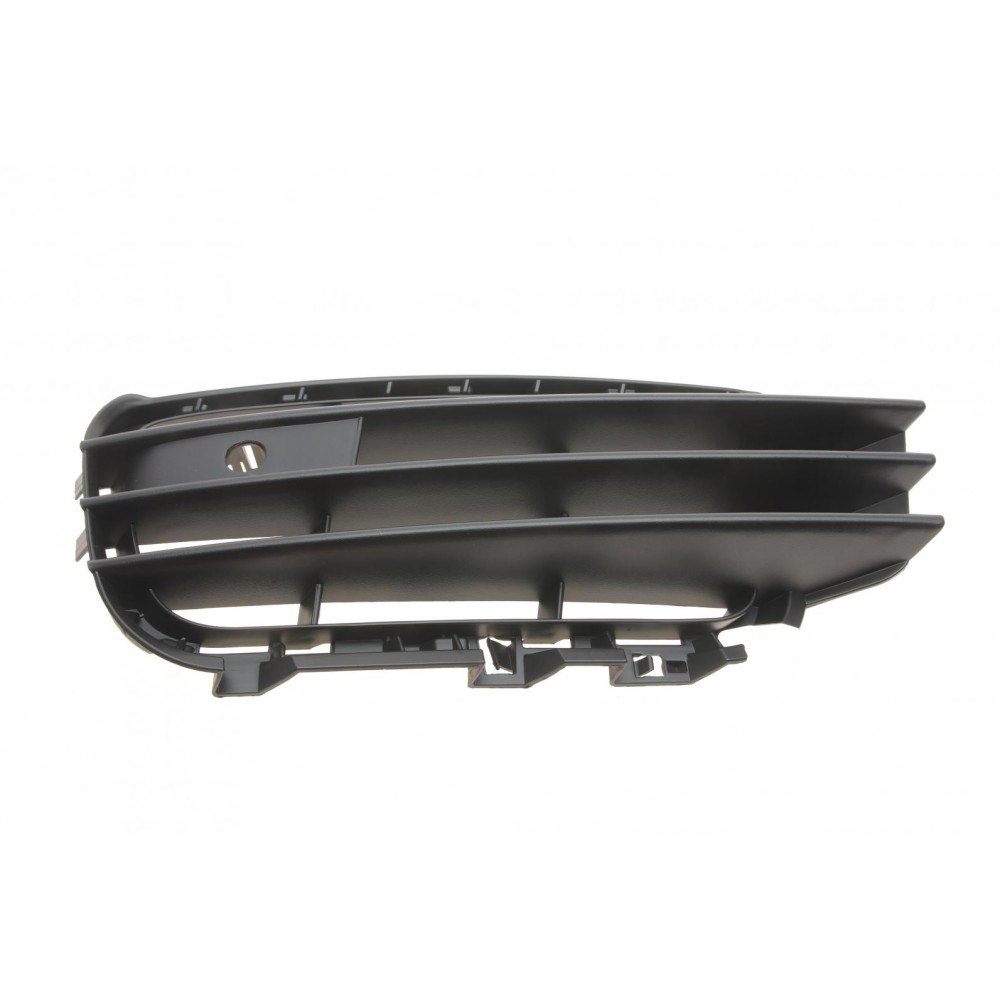 Решітка бампера VW Touareg 11-14 (L)