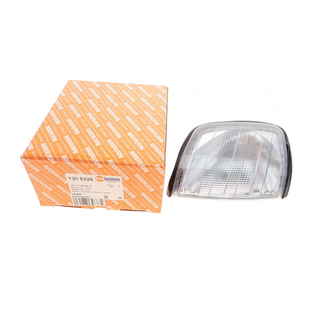 Поворот передній MB E-class (W124) 92-98 (R) (білий)