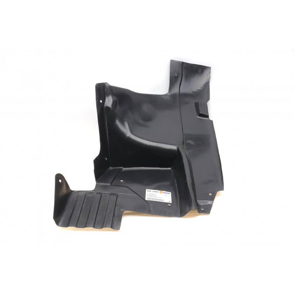 Підкрильник крила переднього Renault Trafic/ Opel Vivaro 01-14 (L)