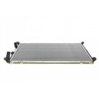 CR 39 000S MAHLE Радіатор охолодження двигуна