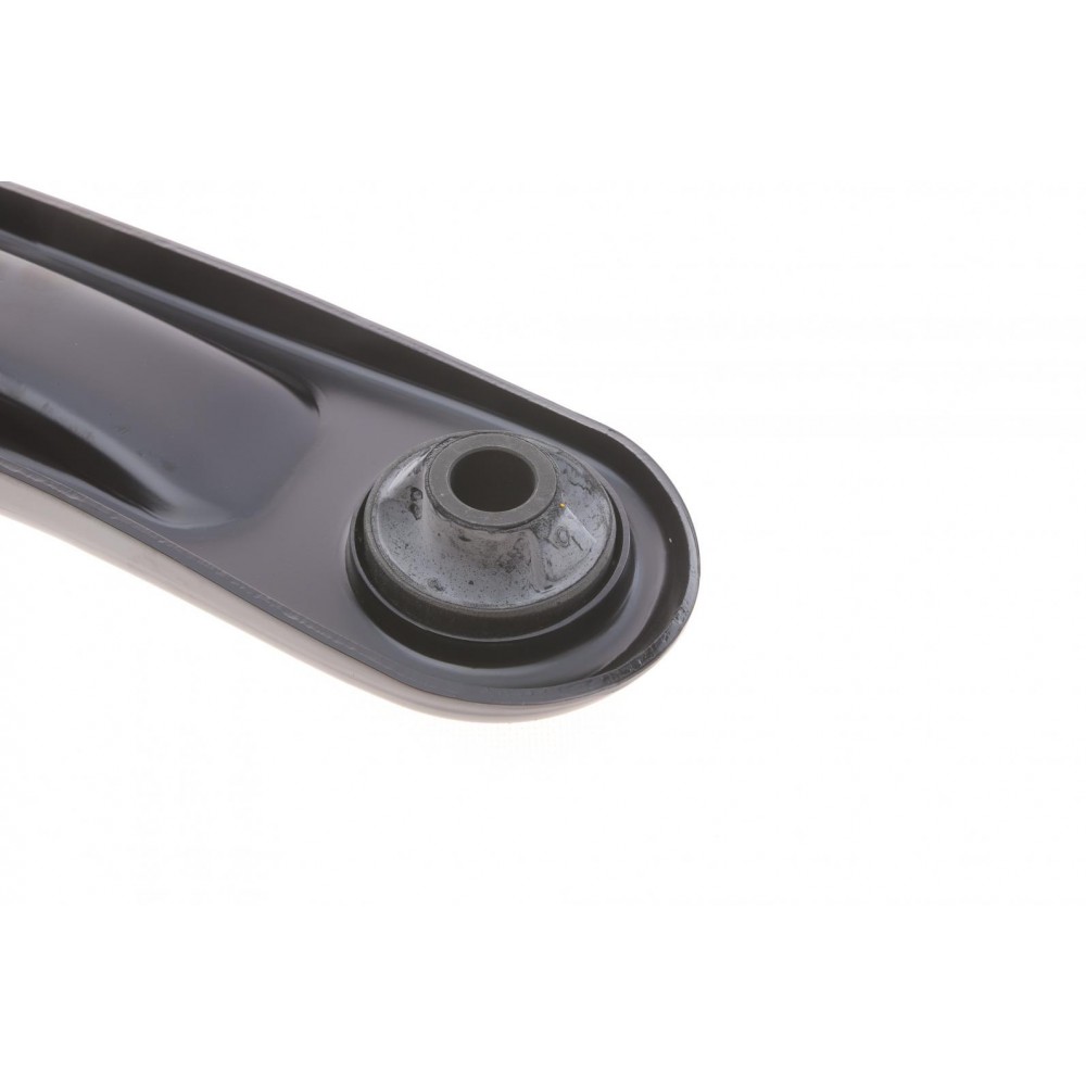 Важіль підвіски (передній/знизу) (R) Citroen C3 09- /C4 14- (з кульовою) d=18