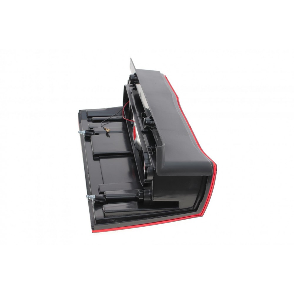 Ліхтар задній VW Crafter 17- (L)