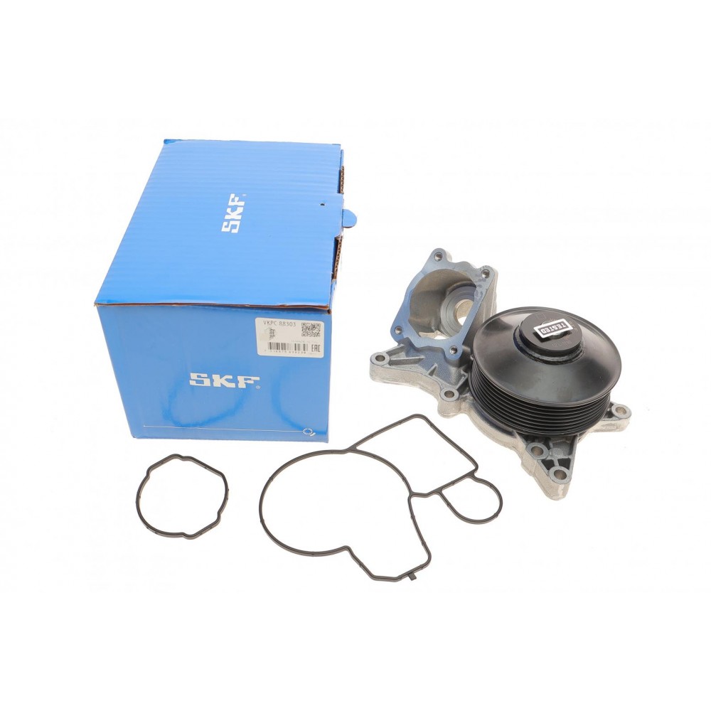 VKPC 88303 SKF Водяний насос охолодження двигуна