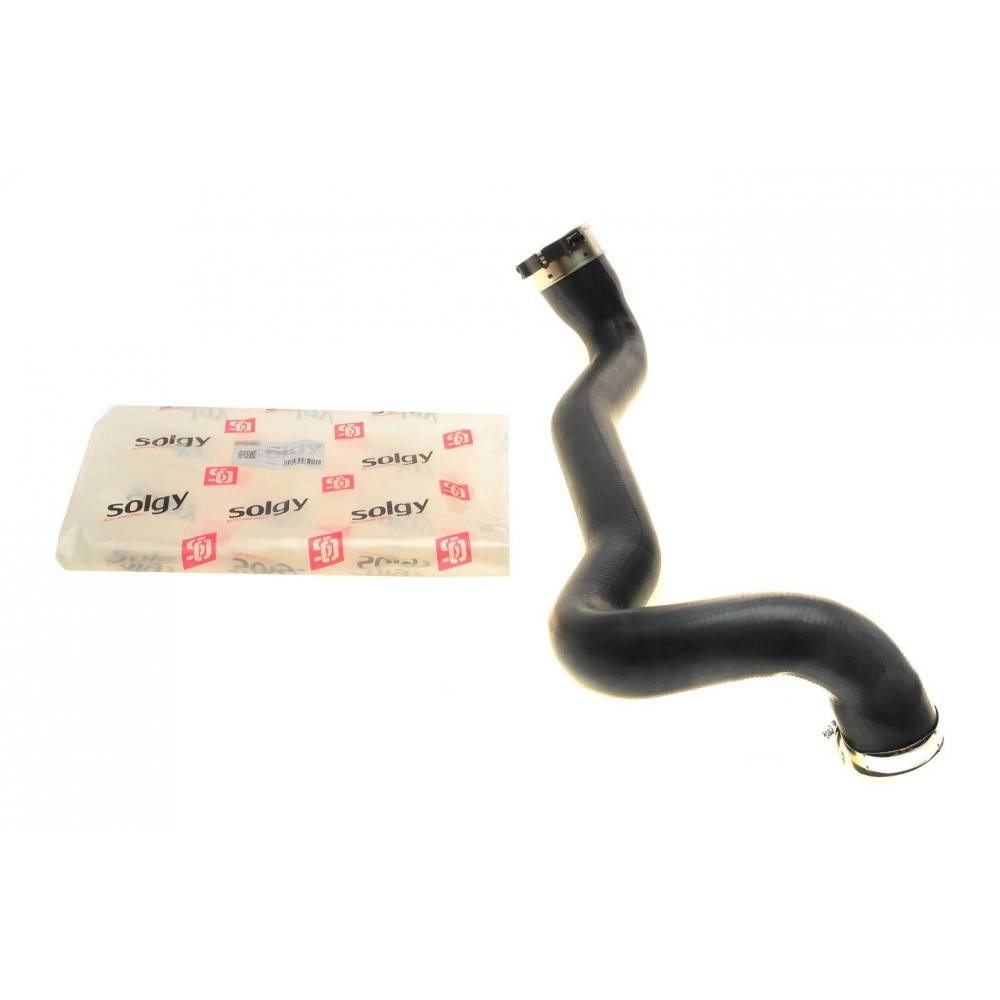 Патрубок інтеркулера (R) Opel Movano/Renault Master 2.3 CDTI/dCi 10-