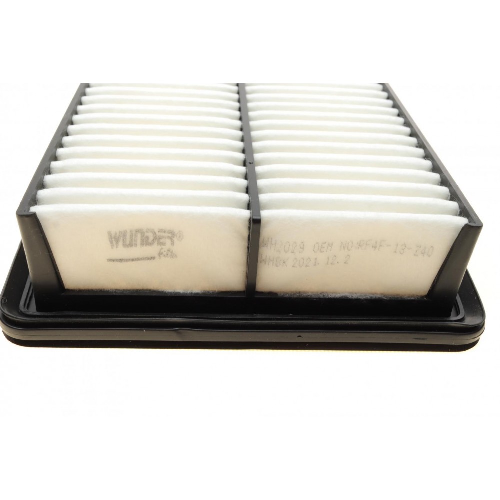 Фільтр повітряний Mazda 6 05-