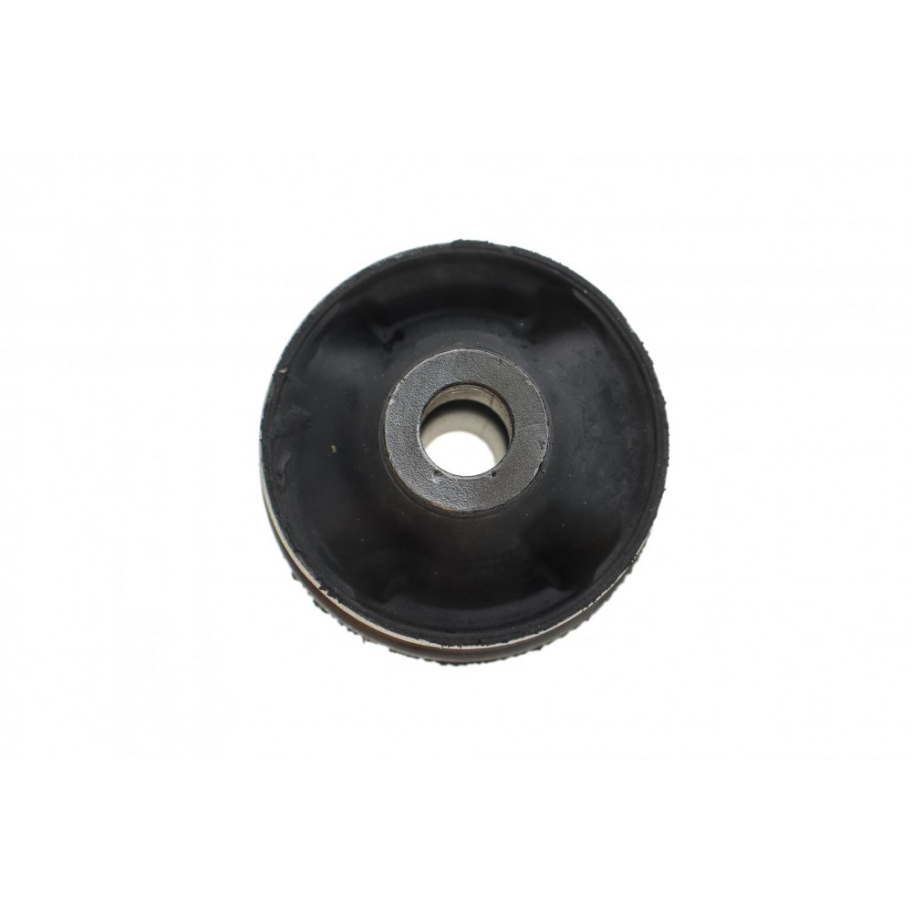 Сайлентблок важеля (переднього/знизу/ззаду) Toyota Prius 15-/Corolla 18-/C-HR 16-