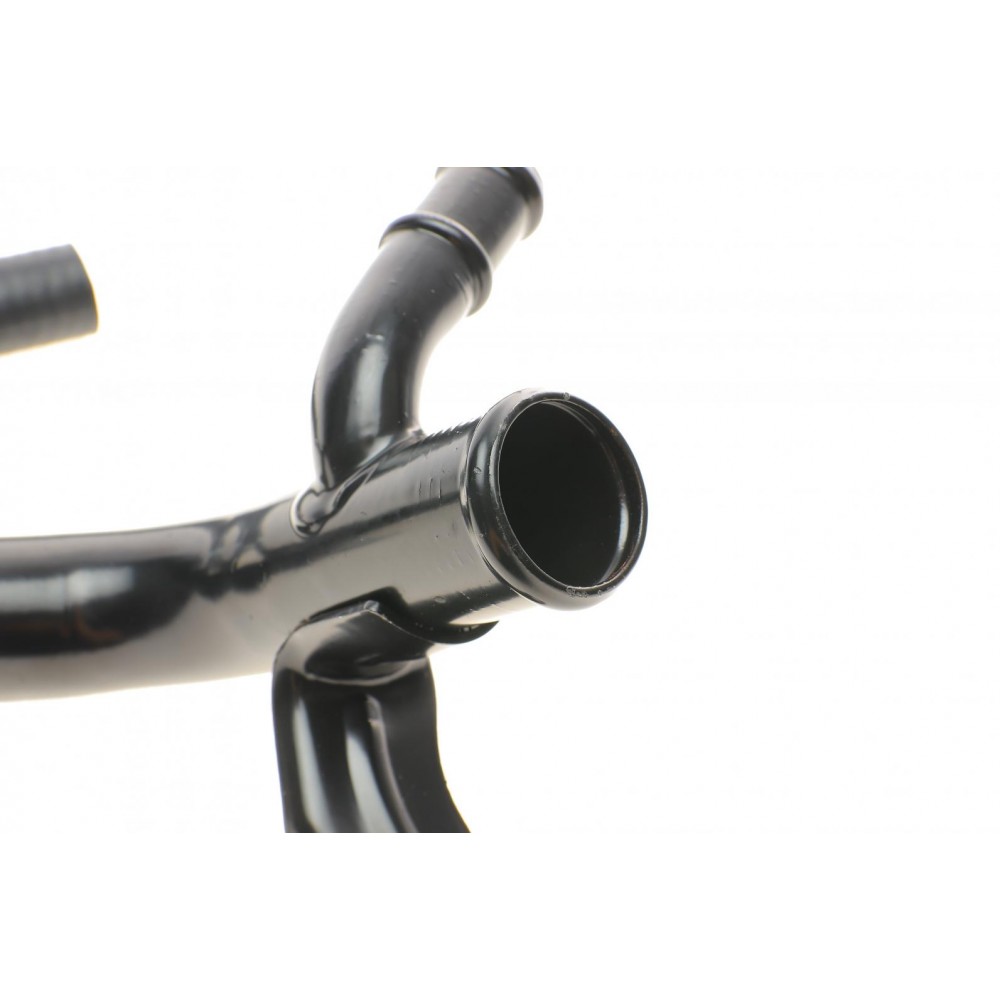 Патрубок системи охолодження (нижній) Ford Transit Connect 02-12