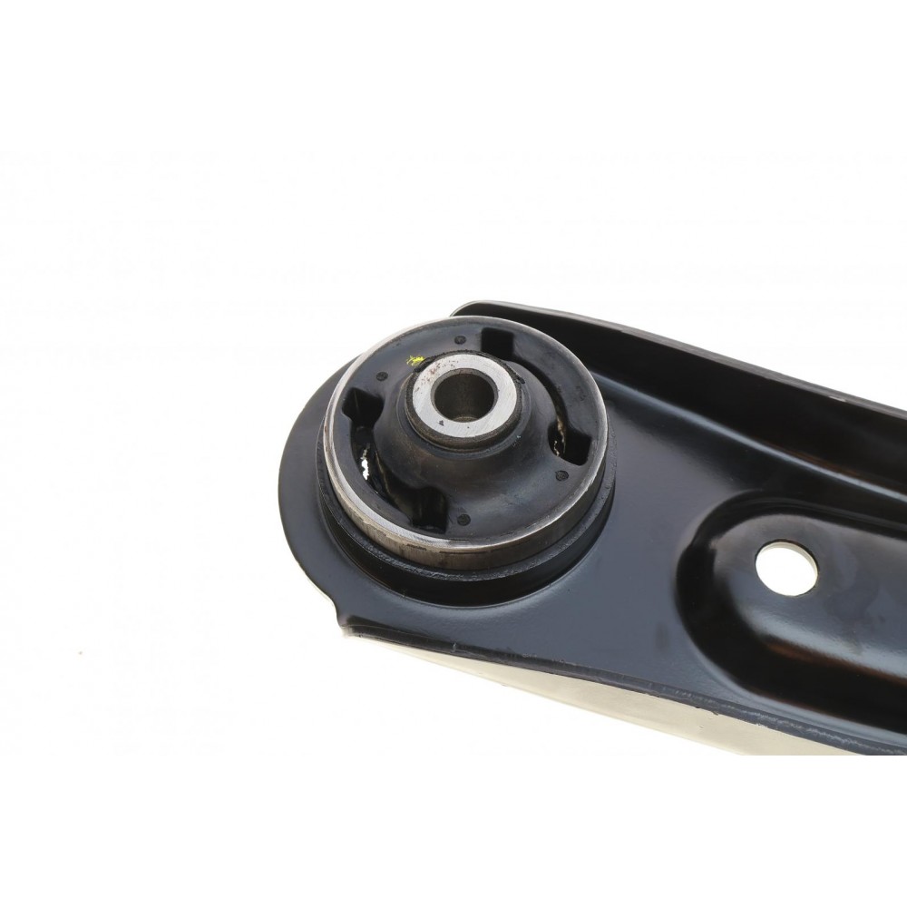 Важіль підвіски (передній/знизу) (R) Hyundai Elantra 16-