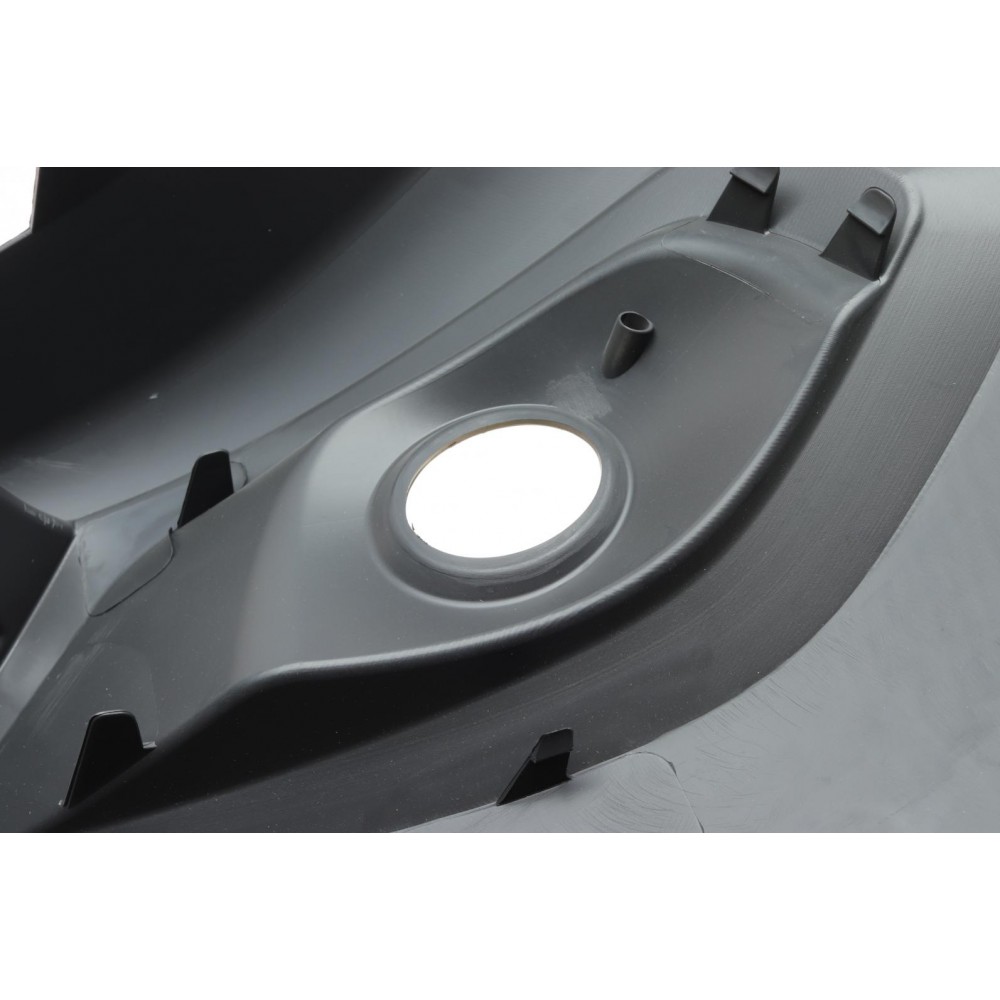 Бампер (передній) MB V-class (W447) 14- (з отвором для протитуманки)