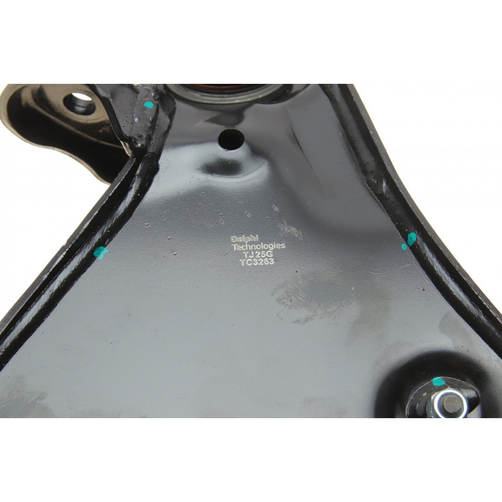 Важіль підвіски (передній/знизу/спереду) (L) Nissan NP300 Navara/Pathfinder 05-