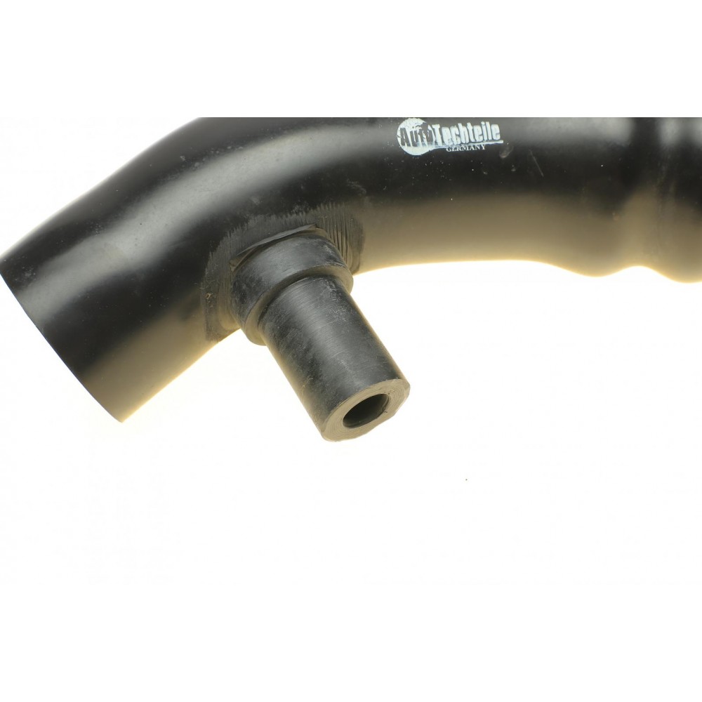 Патрубок фільтра повітряного MB Vito (W638) OM601 96-