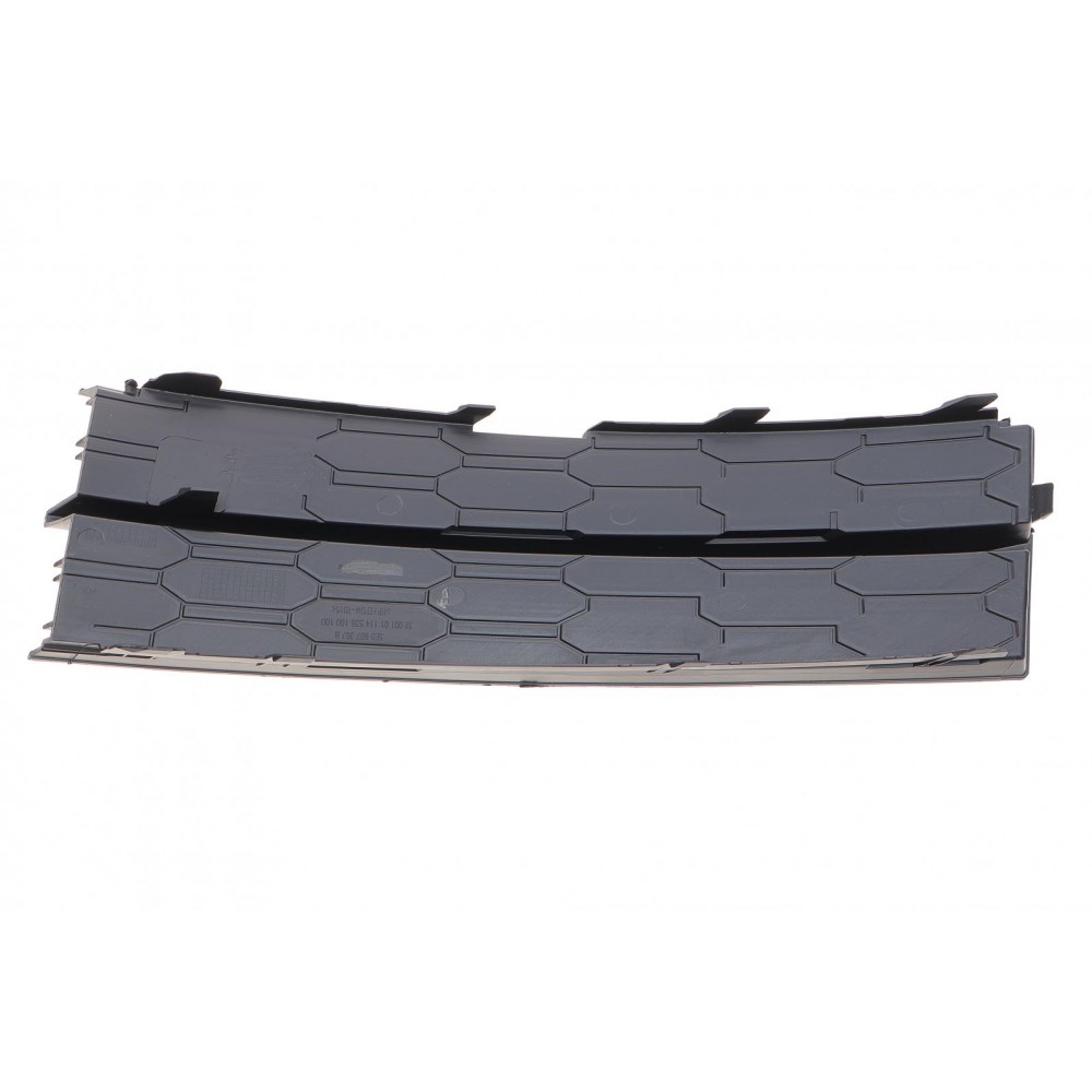 Вставка бампера (без протитуманки) Skoda Octavia 18- (L)