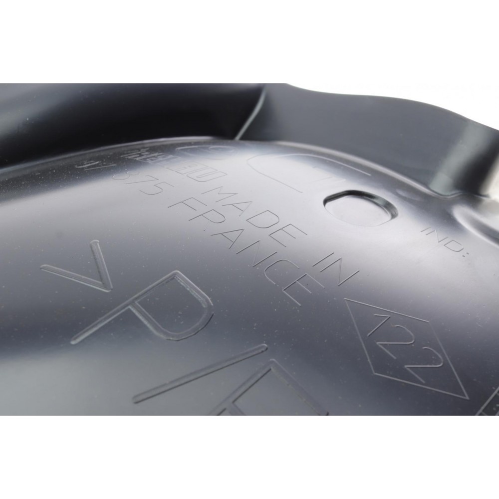 Підкрильник крила переднього Renault Master/ Opel Movano 10- (L)