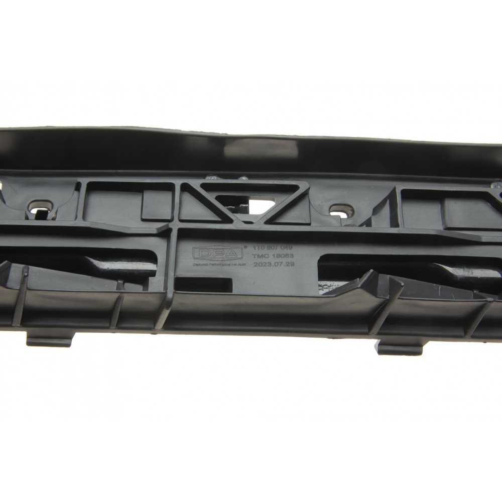 Кронштейн кріплення бампера (переднього/L) VW Caddy III/Touran 03-15