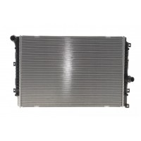 550277 NRF Радіатор охолодження двигуна