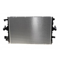 CR 805 000P MAHLE Радіатор охолодження двигуна