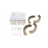 02.35.051 TRUCKTEC AUTOMOTIVE Комплект гальмівних колодок, стояночная тормозная система