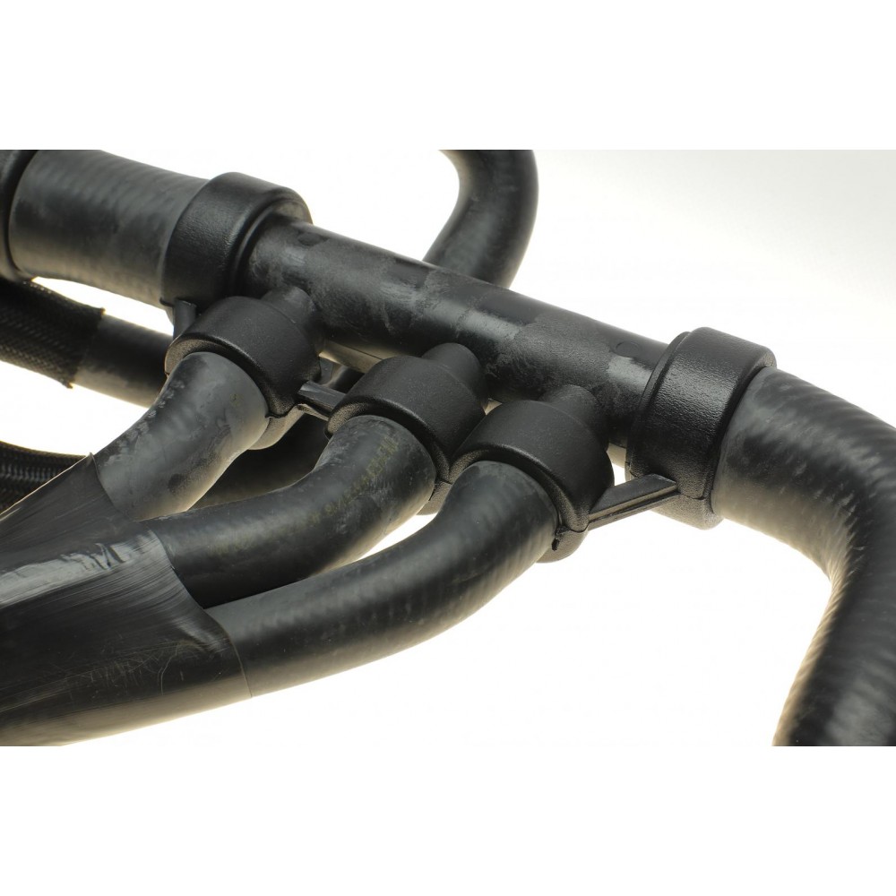 Патрубок радіатора (верхній) Renault Megane/Scenic 1.9dCi 08-