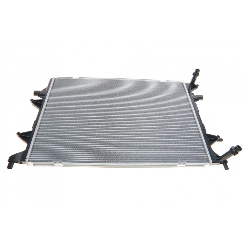 550089 NRF Радіатор охолодження двигуна