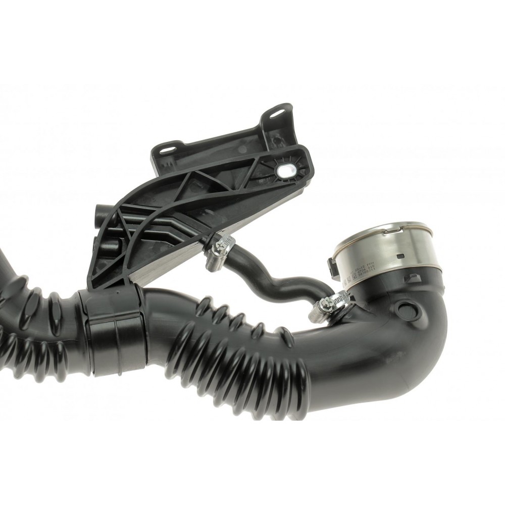 Патрубок інтеркулера Nissan Qashqai/X-Trail/Renault Kadjar 1.6 dCi 11-