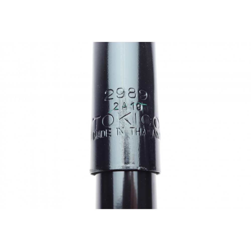 Амортизатор (задній) Mitsubishi L200 2.5 DI-D 05-15/Toyota Hilux 1.8/2.4D -98