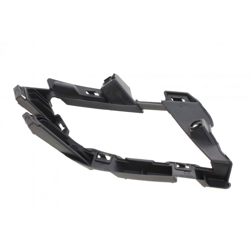 Вставка бампера (під протитуманку) VW Jetta 15-18 (R)