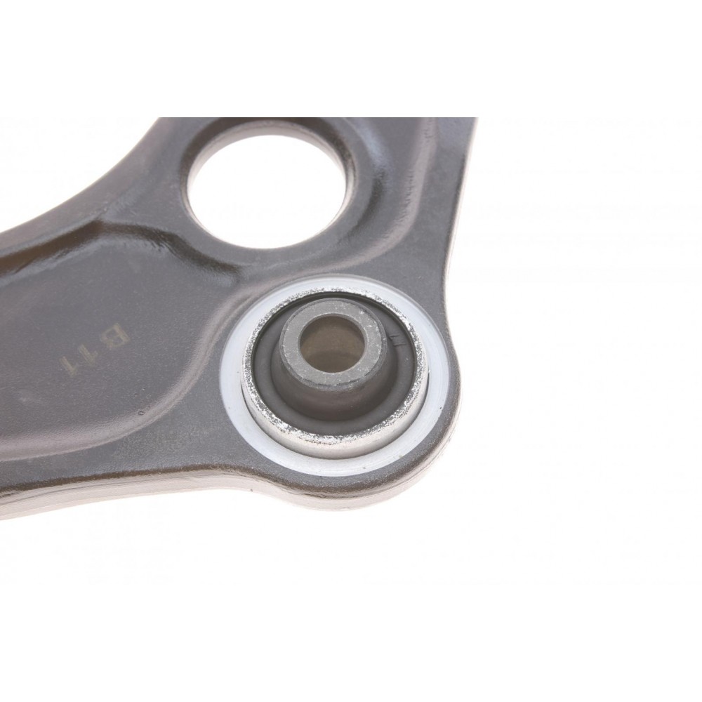 Важіль підвіски (передній/знизу) (R) Renault Megane IV 15-