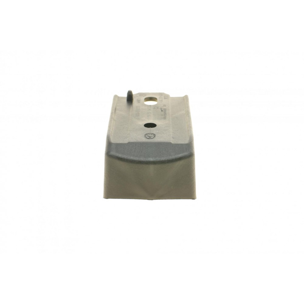 Кронштейн кріплення бампера (переднього) BMW X3 (F25)/X4 (F26) 14-