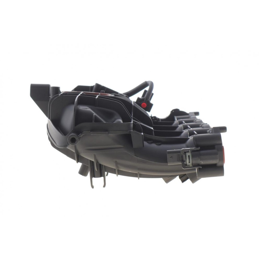 Колектор впускний VW Passat B8 2.0TSI 15-