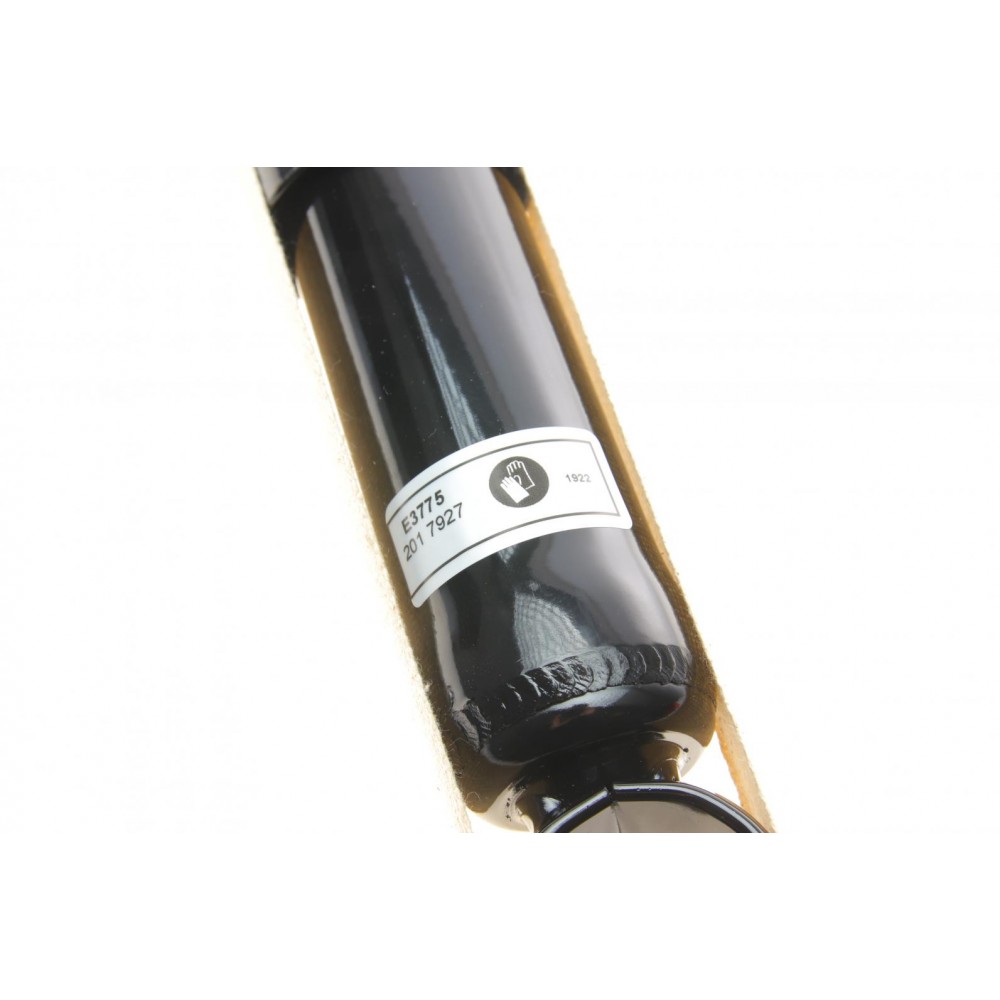 Амортизатор (задній) Toyota Hilux 2.5 D-4D 05-15