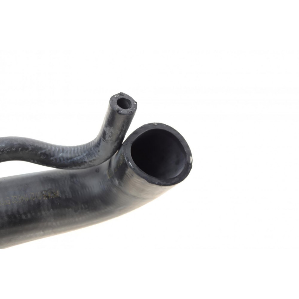 Патрубок радіатора (верхній) MB Sprinter 00-06 (OM611/612)