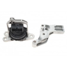 113752598R RENAULT Опора двигуна